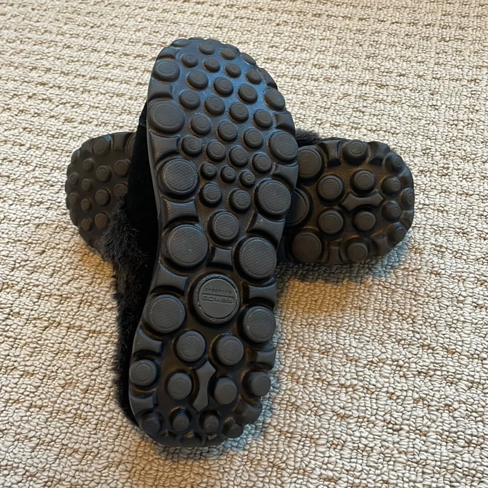Skechers Go Walk Suede Clogs_4